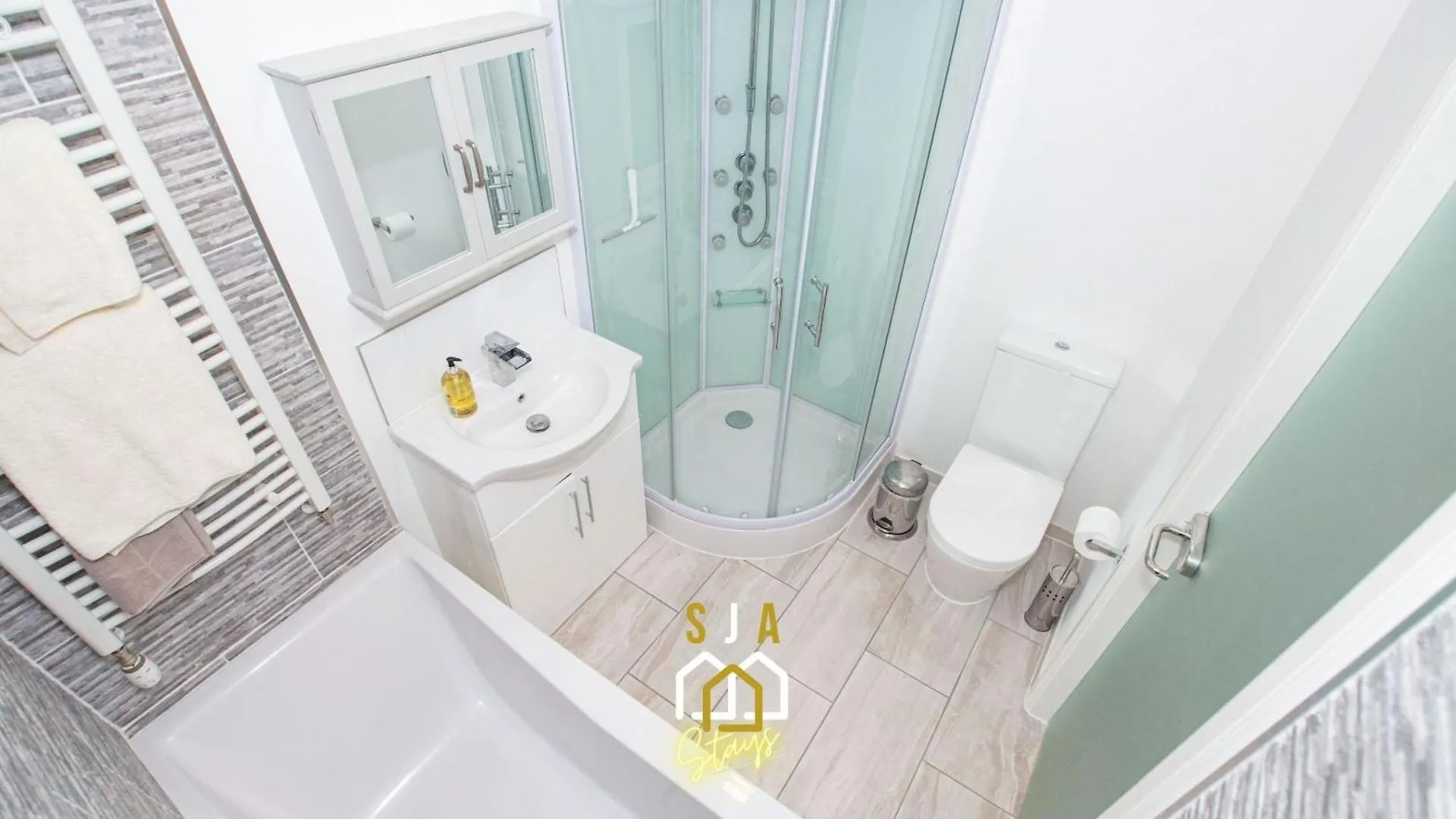 Affleck Stay 1 - Sja Stays - Modern 2 Bed Apartment - With Parking Aberdeen Velká Británie